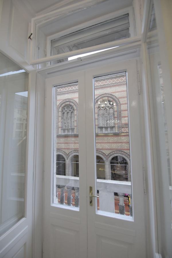Apartamento Jacuzzi Sinagoga View Budapest Exterior foto
